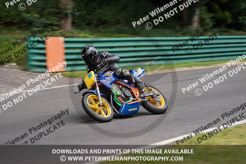 cadwell no limits trackday;cadwell park;cadwell park photographs;cadwell trackday photographs;enduro digital images;event digital images;eventdigitalimages;no limits trackdays;peter wileman photography;racing digital images;trackday digital images;trackday photos